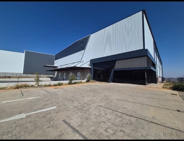 5,393M² WAREHOUSE TO LET IN LINBRO PARK